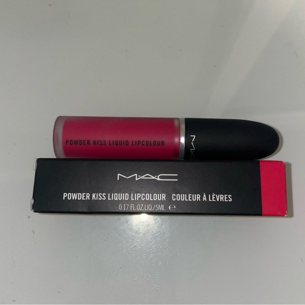 MAC Cosmetics Powder Kiss Liquid Lipcolour  Billion $ Smile Rare